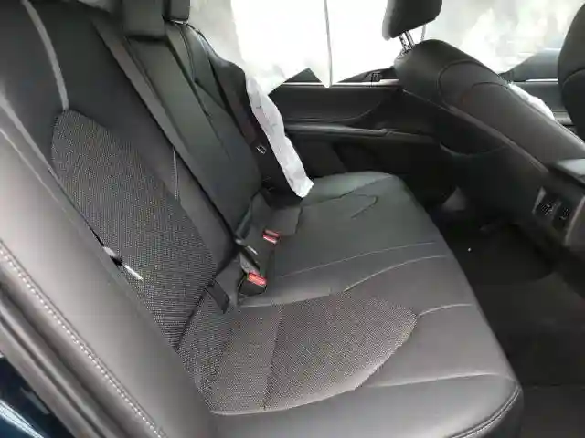 4T1B61HK2JU635732 2018 TOYOTA CAMRY XSE-5