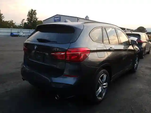 WBXHT3C36J5F93181 2018 BMW X1 XDRIVE28I-3