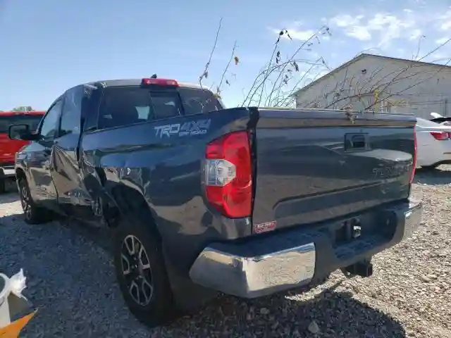 5TFUY5F10LX883195 2020 TOYOTA TUNDRA DOUBLE CAB SR/SR5-2