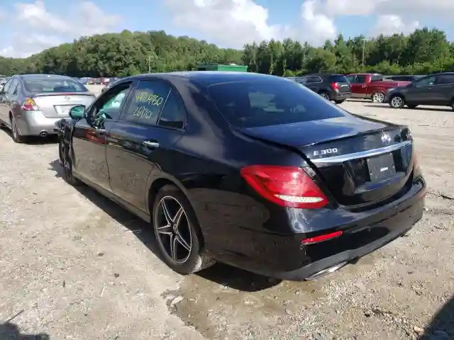 WDDZF4KB0KA514641 2019 MERCEDES-BENZ E 300 4MATIC-2