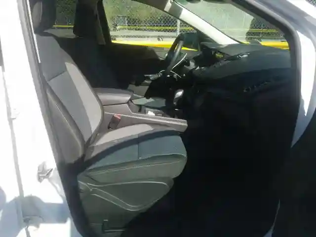 1FMCU9GD7KUA50741 2019 FORD ESCAPE SE-4