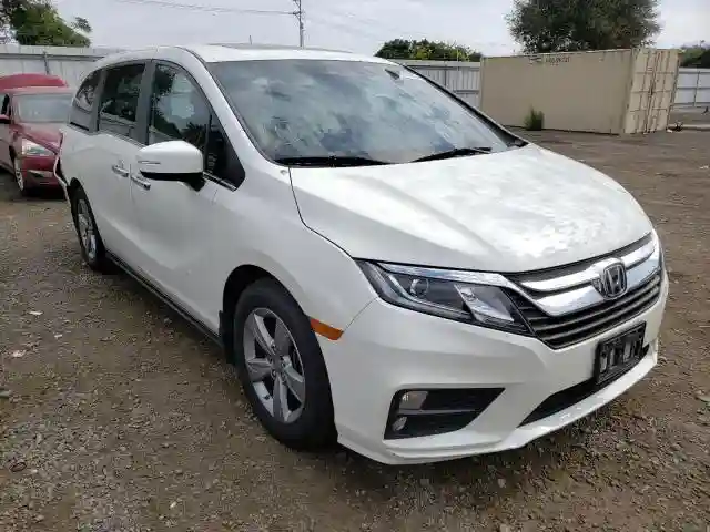 5FNRL6H78JB022995 2018 HONDA ODYSSEY EXL-0