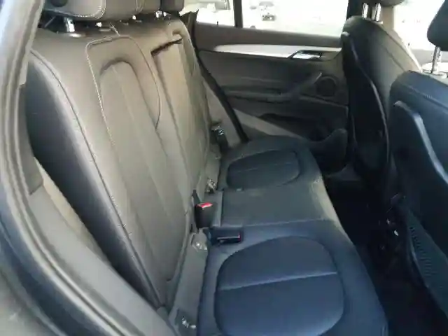 WBXHT3C36J5F93181 2018 BMW X1 XDRIVE28I-5