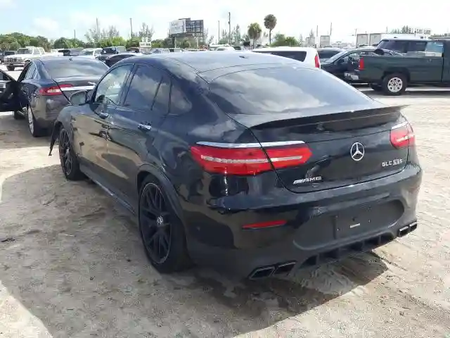 WDC0J8KB3KF579764 2019 MERCEDES-BENZ GLC COUPE 63 S 4MATIC AMG-2