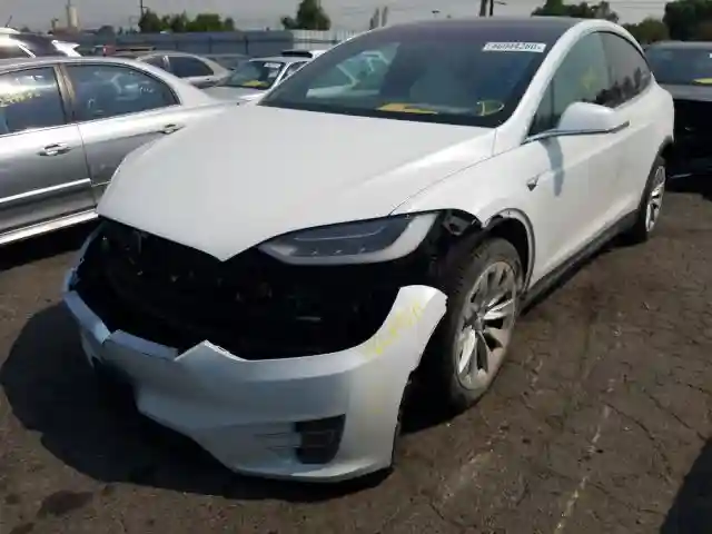 5YJXCAE21HF079603 2017 TESLA MODEL X-1
