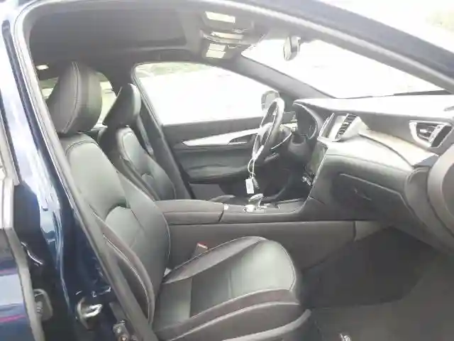 3PCAJ5M14KF103640 2019 INFINITI QX50 ESSENTIAL-4