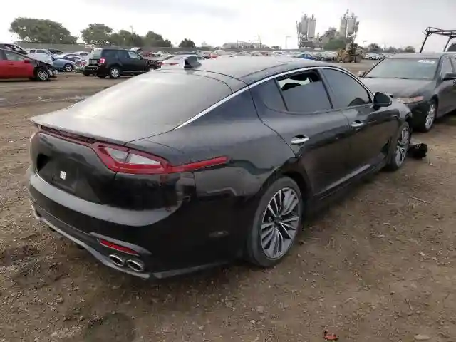 KNAE25LA0J6034288 2018 KIA STINGER PREMIUM-3