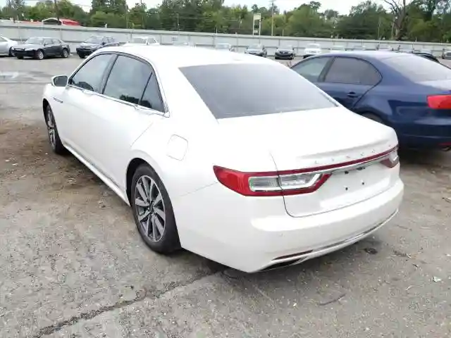 1LN6L9PK0H5617583 2017 LINCOLN CONTINENTAL PREMIERE-2