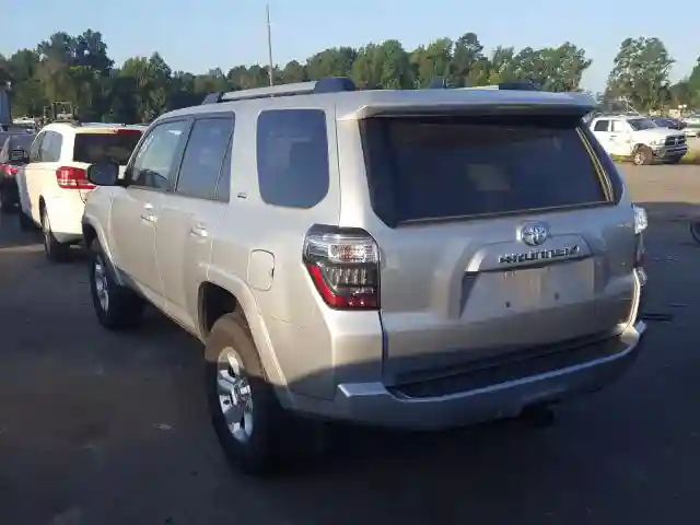 JTEBU5JR5K5674945 2019 TOYOTA 4RUNNER SR5-2