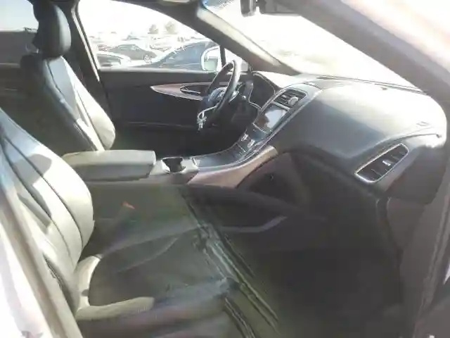 2LMPJ8KP5HBL37617 2017 LINCOLN MKX SELECT-4