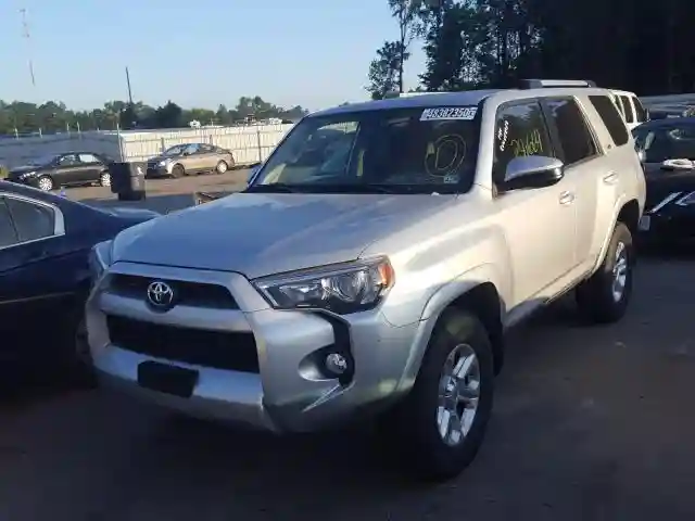 JTEBU5JR5K5674945 2019 TOYOTA 4RUNNER SR5-1