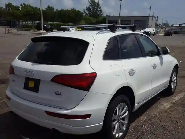 WA1C2AFP8HA079614 2017 AUDI Q5 PREMIUM-3