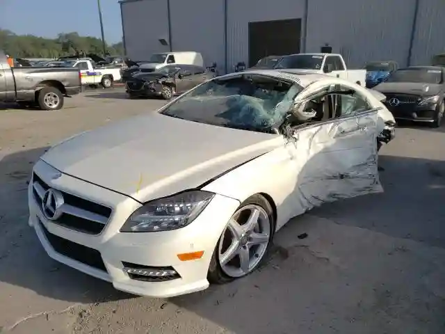 WDDLJ7DB7DA080580 2013 MERCEDES-BENZ CLS 550-1