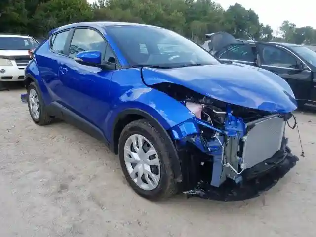 NMTKHMBX7LR111745 2020 TOYOTA C-HR XLE-0