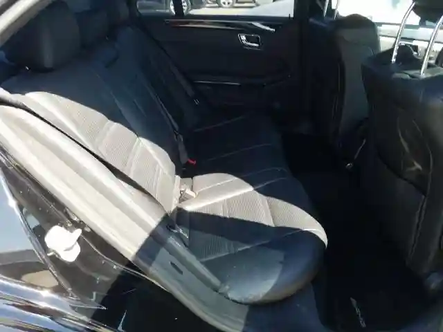 WDDHF7HB9AA121000 2010 MERCEDES-BENZ E 63 AMG-5