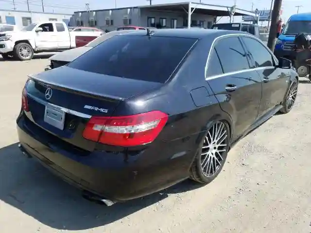 WDDHF7HB9AA121000 2010 MERCEDES-BENZ E 63 AMG-3