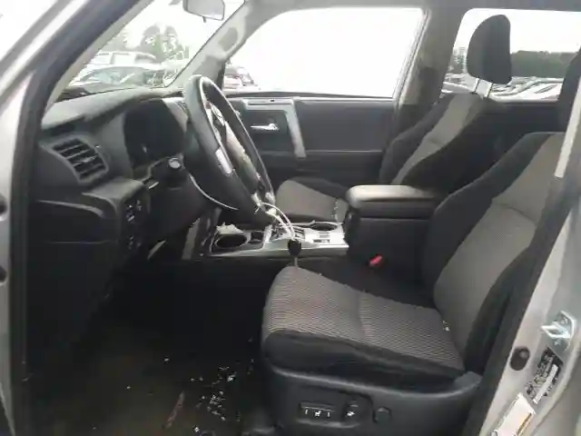 JTEZU5JRXK5193703 2019 TOYOTA 4RUNNER SR5-4