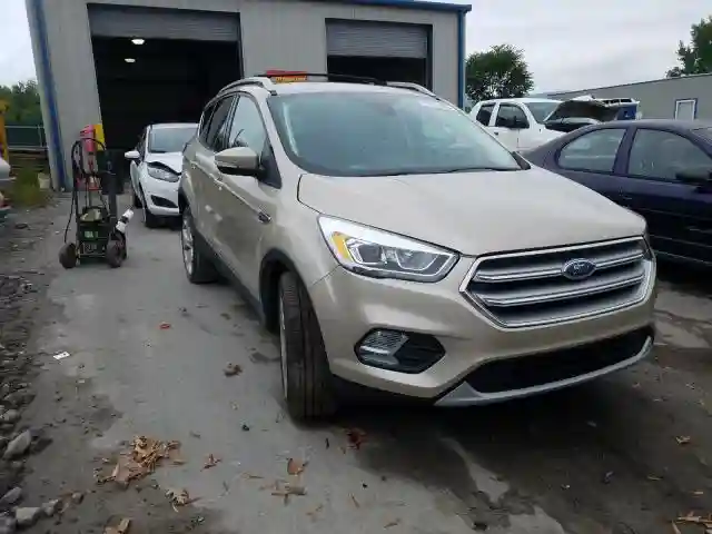 1FMCU9J92HUB25830 2017 FORD ESCAPE TITANIUM-0