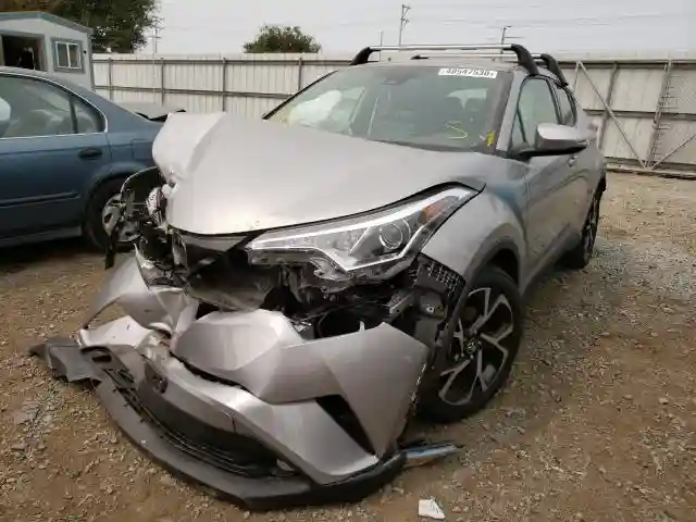 JTNKHMBX4K1047155 2019 TOYOTA C-HR XLE-1