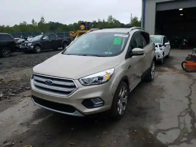 1FMCU9J92HUB25830 2017 FORD ESCAPE TITANIUM-1