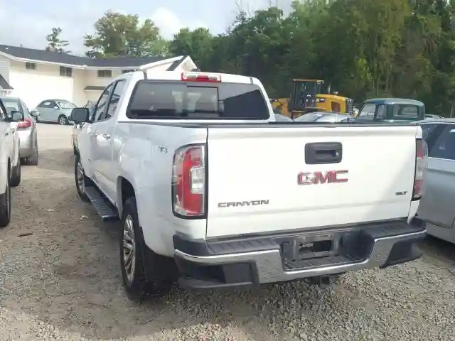 1GTG6DE34G1105751 2016 GMC CANYON SLT-2