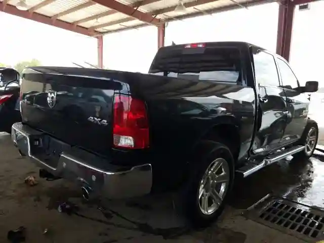1C6RR7LT8HS854723 2017 RAM 1500 SLT-3