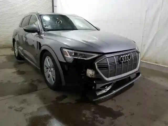 WA1VAAGE9KB012045 2019 AUDI E-TRON PRESTIGE-0