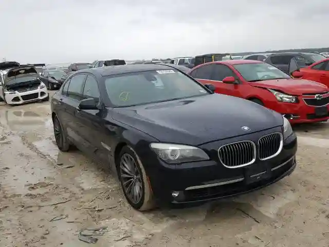 WBAKB8C59BCY65881 2011 BMW 750 LI-0