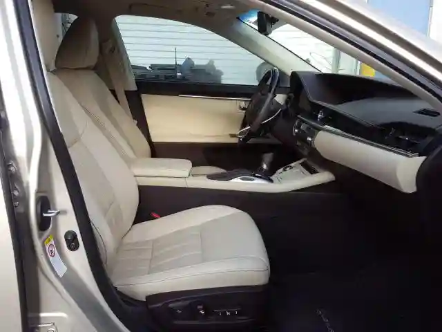 58ABK1GG3JU090299 2018 LEXUS ES 350-4