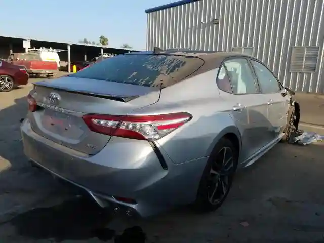 4T1KZ1AK4LU043186 2020 TOYOTA CAMRY TRD-3
