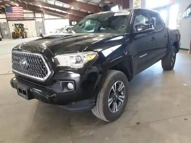 3TMCZ5AN2JM149535 2018 TOYOTA TACOMA DOUBLE CAB-1