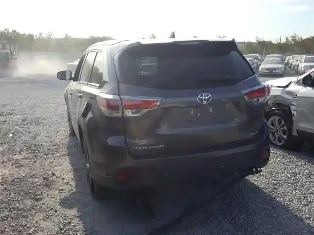 5TDKKRFH2GS506795 2016 TOYOTA HIGHLANDER XLE-2