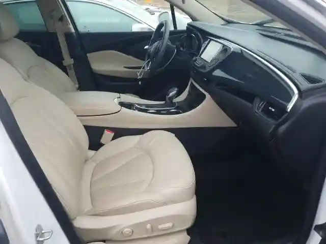 LRBFX1SA4JD007737 2018 BUICK ENVISION ESSENCE-4
