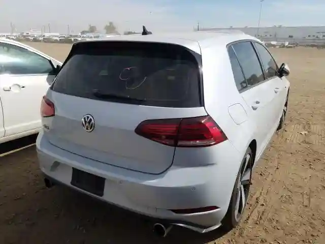 3VW6T7AU0KM018796 2019 VOLKSWAGEN GTI AUTOBAHN-3
