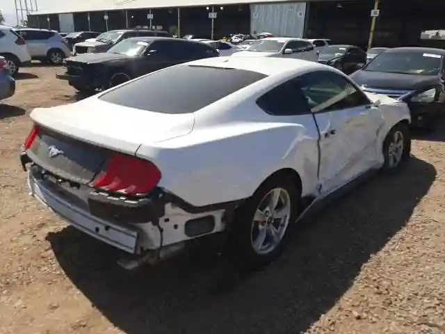 1FA6P8TH8L5127226 2020 FORD MUSTANG-3