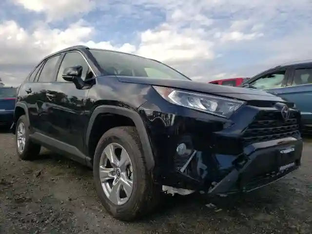 JTMP1RFV4LJ039272 2020 TOYOTA RAV4 XLE-0