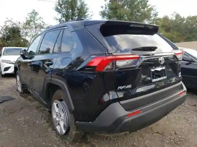 JTMP1RFV4LJ039272 2020 TOYOTA RAV4 XLE-2