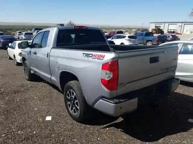 5TFUW5F15HX620343 2017 TOYOTA TUNDRA DOUBLE CAB SR/SR5-2
