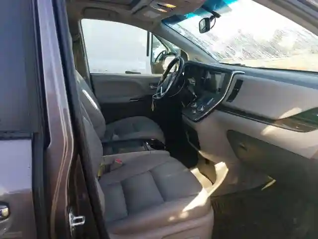 5TDYK3DC4FS686231 2015 TOYOTA SIENNA XLE-4