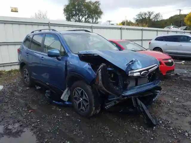 JF2SKAGC8KH593833 2019 SUBARU FORESTER PREMIUM-0