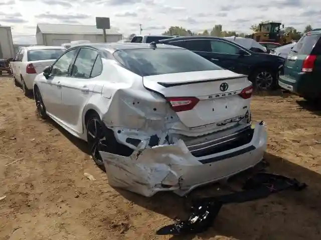 4T1KZ1AKXLU039305 2020 TOYOTA CAMRY TRD-2