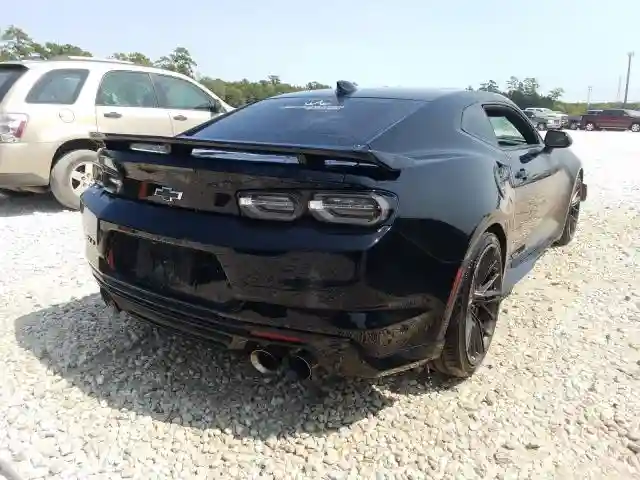 1G1FK1R6XK0135693 2019 CHEVROLET CAMARO ZL1-3