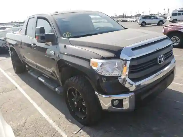5TFRY5F1XFX180195 2015 TOYOTA TUNDRA DOUBLE CAB SR/SR5-0
