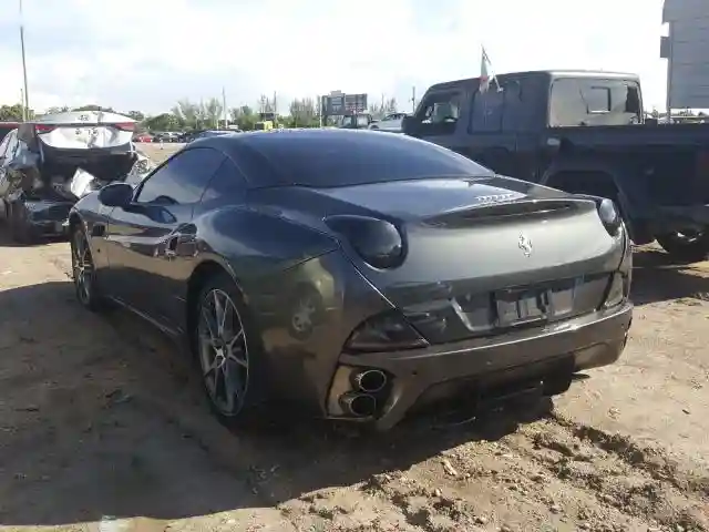 ZFF65LHA6A0172885 2010 FERRARI CALIFORNIA-2