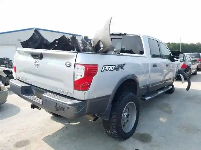 1N6BA1F44GN505457 2016 NISSAN TITAN XD SL-3