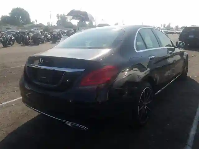 55SWF8DB1LU328194 2020 MERCEDES-BENZ C 300-3