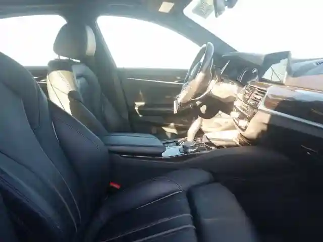 WBAJA7C33HG906739 2017 BMW 530 XI-4