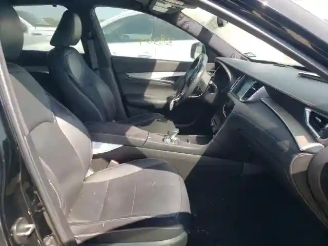 3PCAJ5M16KF103056 2019 INFINITI QX50 ESSENTIAL-4