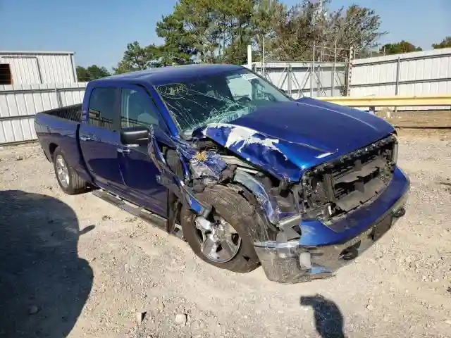 1C6RR7TM9FS532324 2015 RAM 1500 SLT-0
