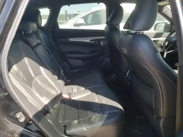 3PCAJ5M16KF103056 2019 INFINITI QX50 ESSENTIAL-5